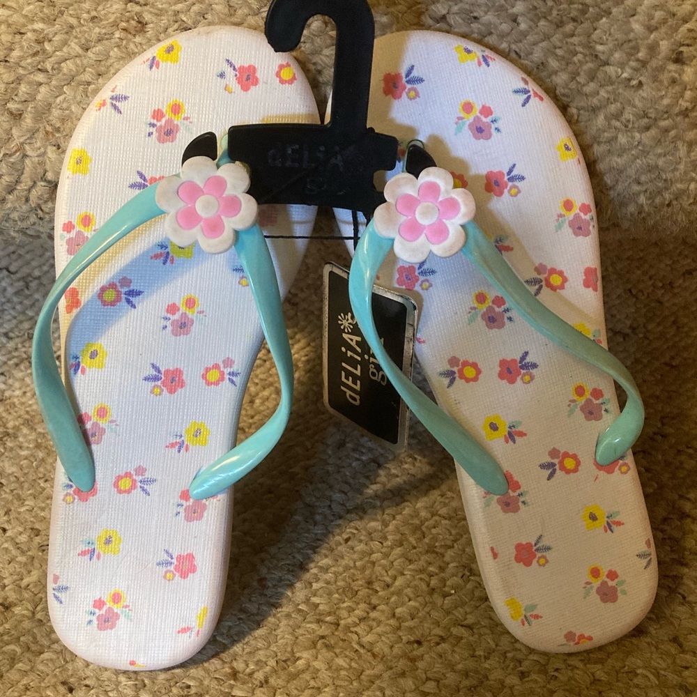 Delia Girl Floral Flip Flops